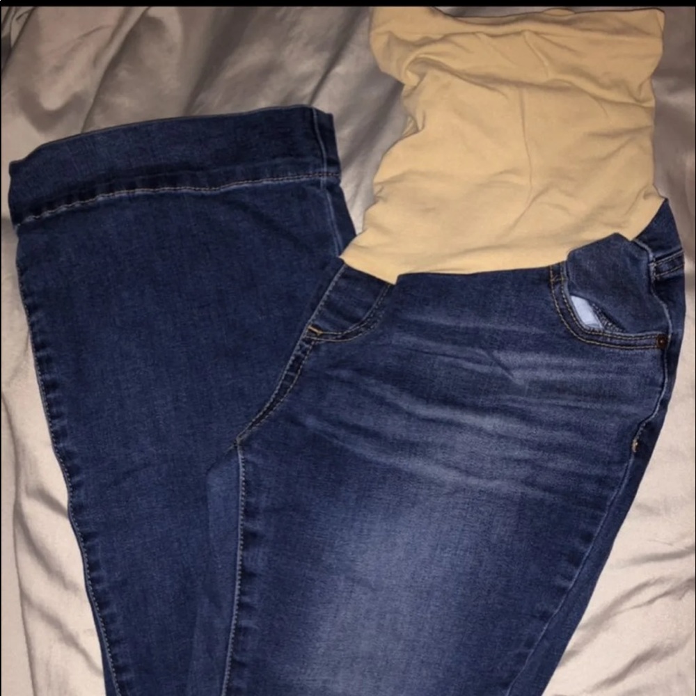 Maternity jeans size medium